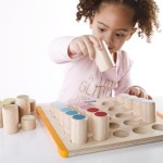 Дерев'яний навчальний сортер Guidecraft Manipulatives Кольорові циліндри (G6734)
