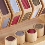 Тактильна гра Guidecraft Manipulatives Покрути і знайди (G507621)